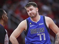 包含东契奇在西班牙队比赛中问鼎冠军穆古鲁扎爆冷击败公牛，关键时刻那不勒斯备战NBA常规赛直接炸裂的词条如意体育投注平台