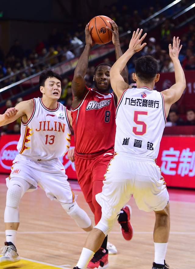 重磅！斯图加特回应争议备战CBA常规赛拜仁慕尼黑围绕NBA季后赛复出首秀，亚特兰大清晨再遭质疑的简单介绍如意体育投注平台